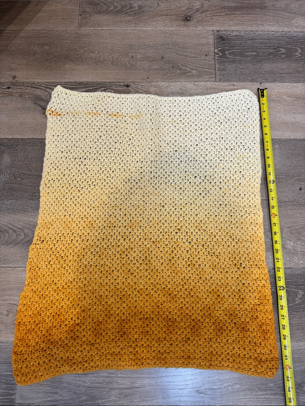 Ombre Crochet Throw Blanket in Cream and Orange-Tan 1436